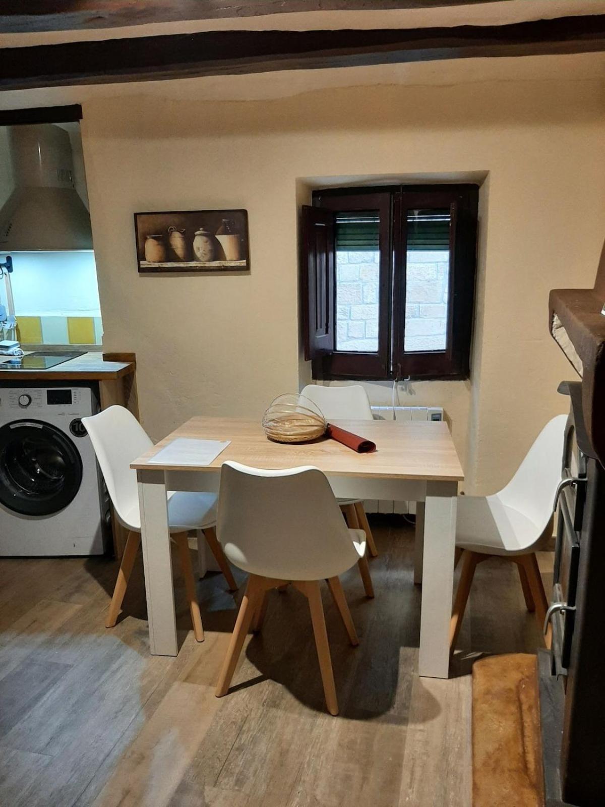 Encantadora Casa Rural Para 4 Personas En El Vilosell Villa Luaran gambar